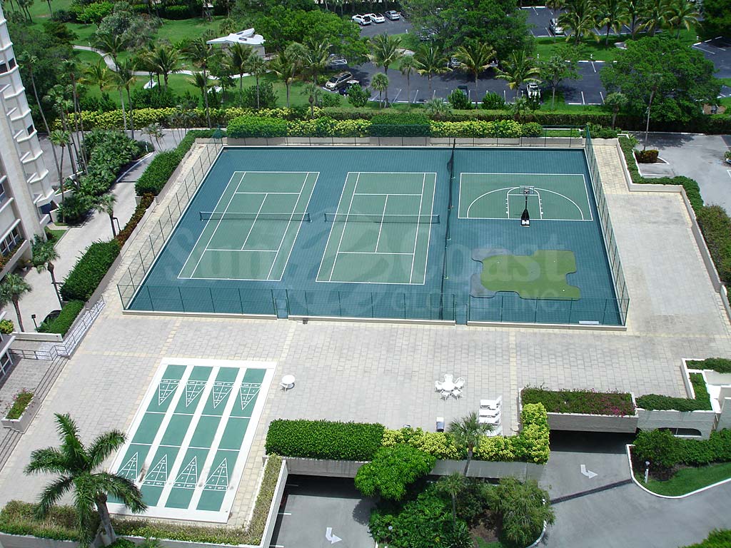 Savoy Tennis Courts